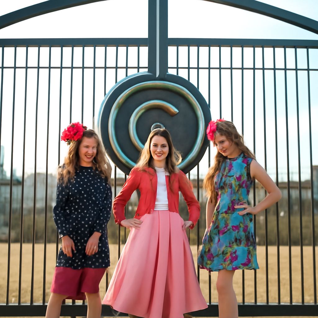 A fashionable Kentucky Derby dress with a stylish hat
